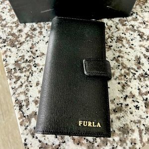 Black Furla Wallet with clasp